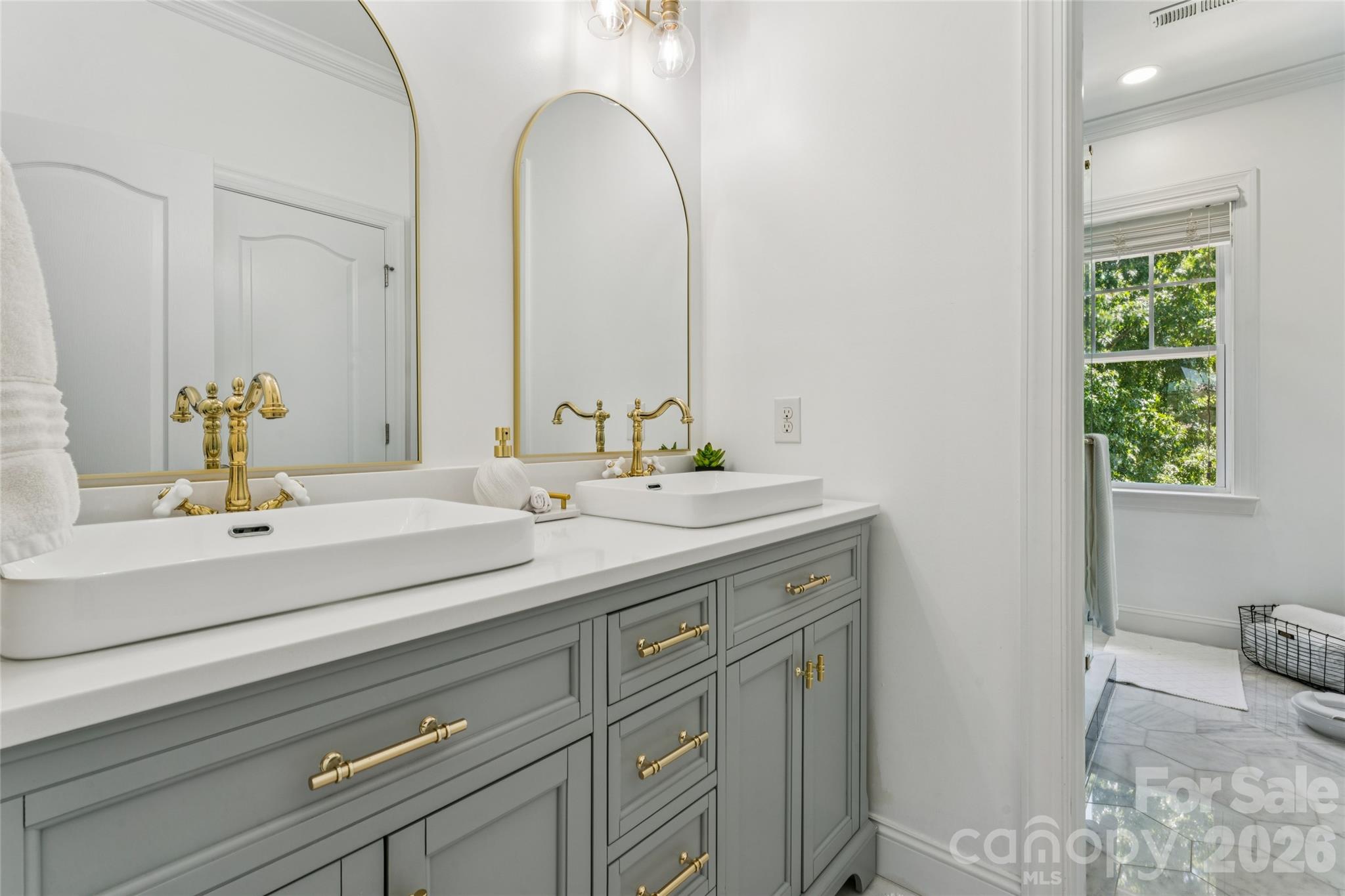 112 Delaney Lane