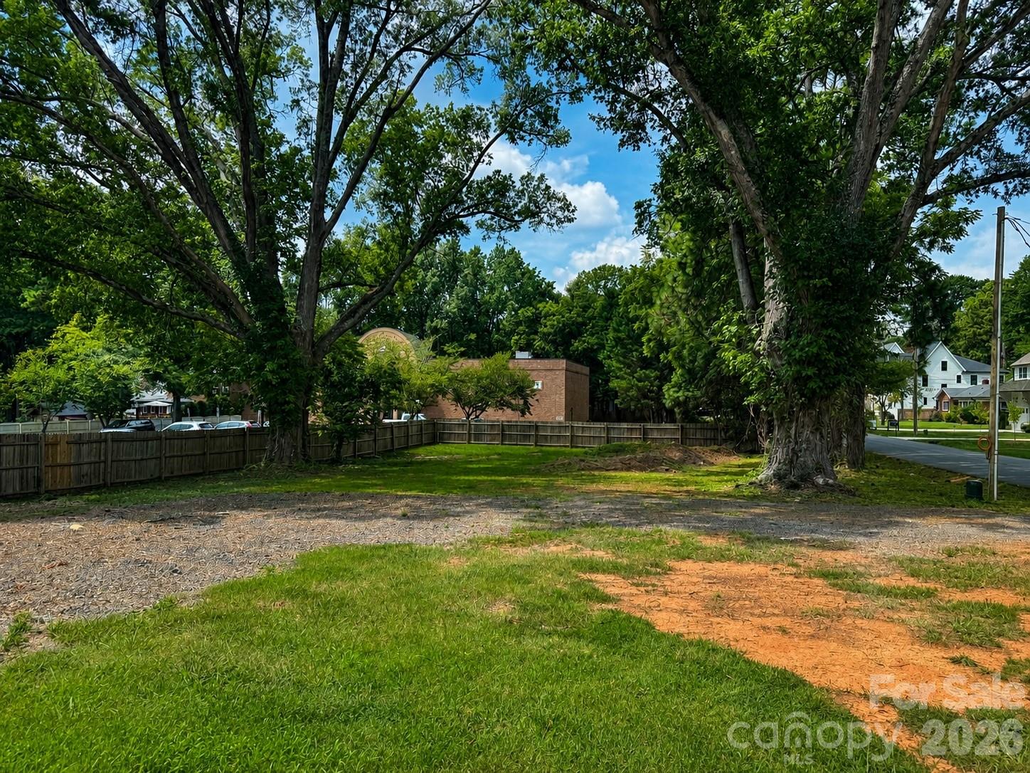 4420/4424 Castleton Road
