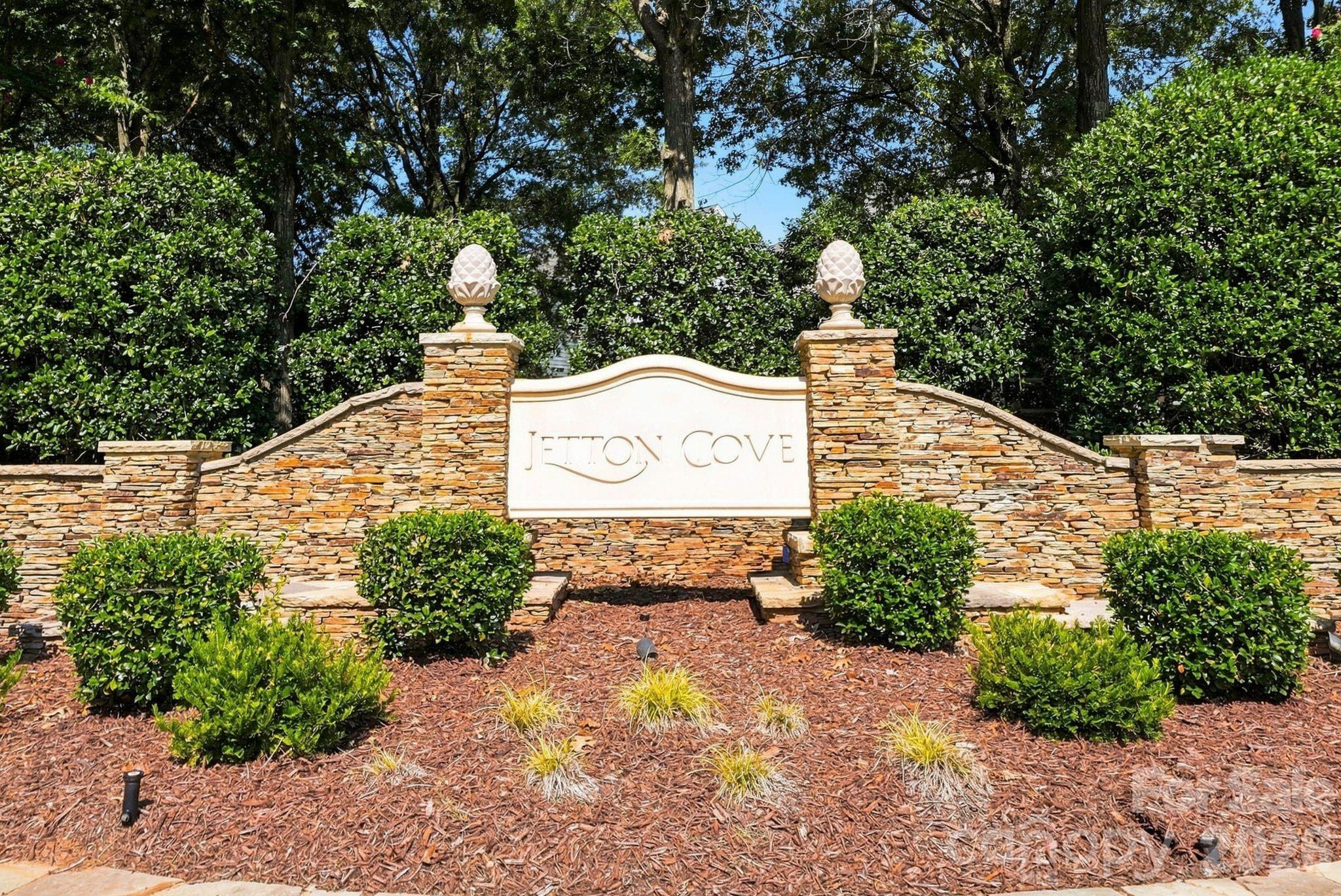19104 Berkley Commons Drive
