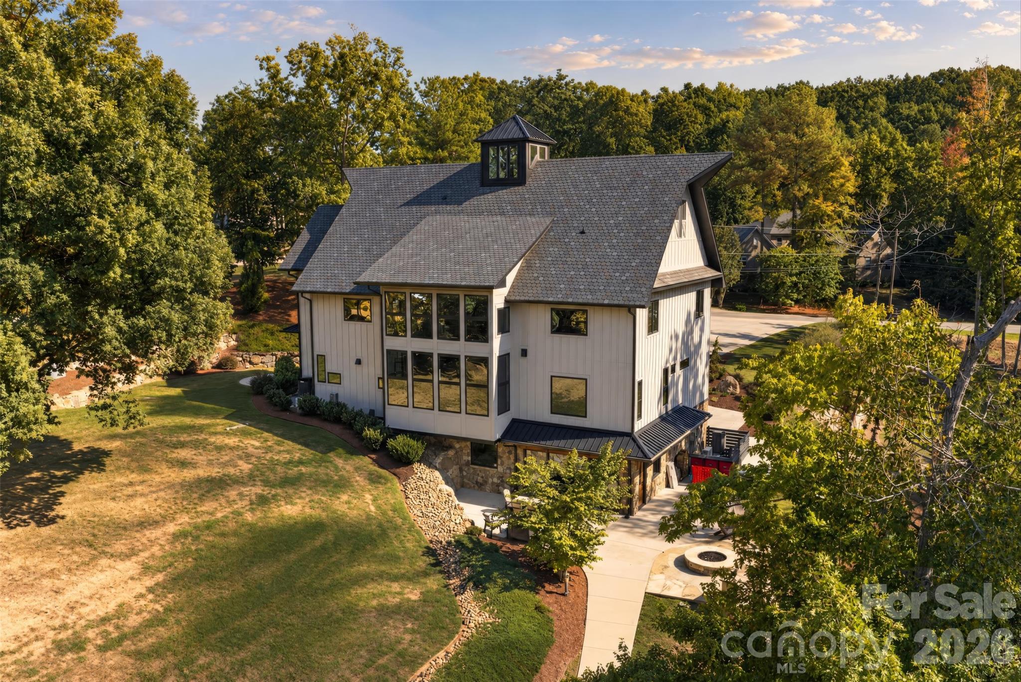 222 Greenbay Road