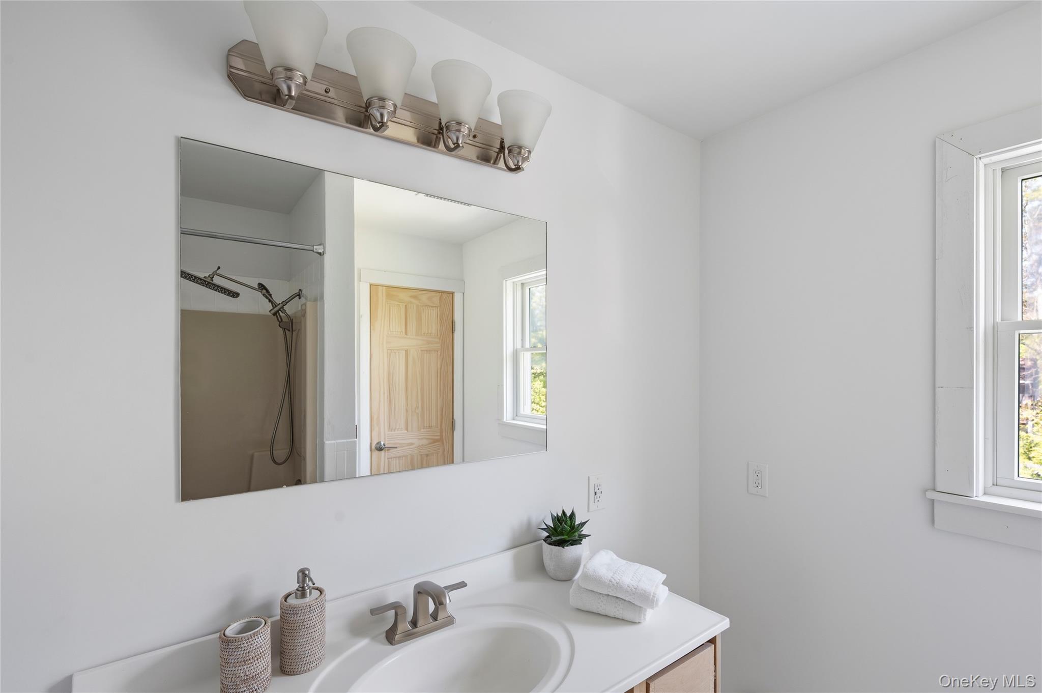 78 North Road Unit: B