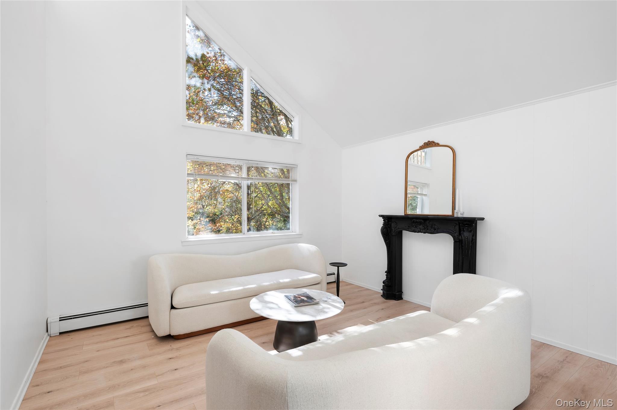 16 Peconic Road