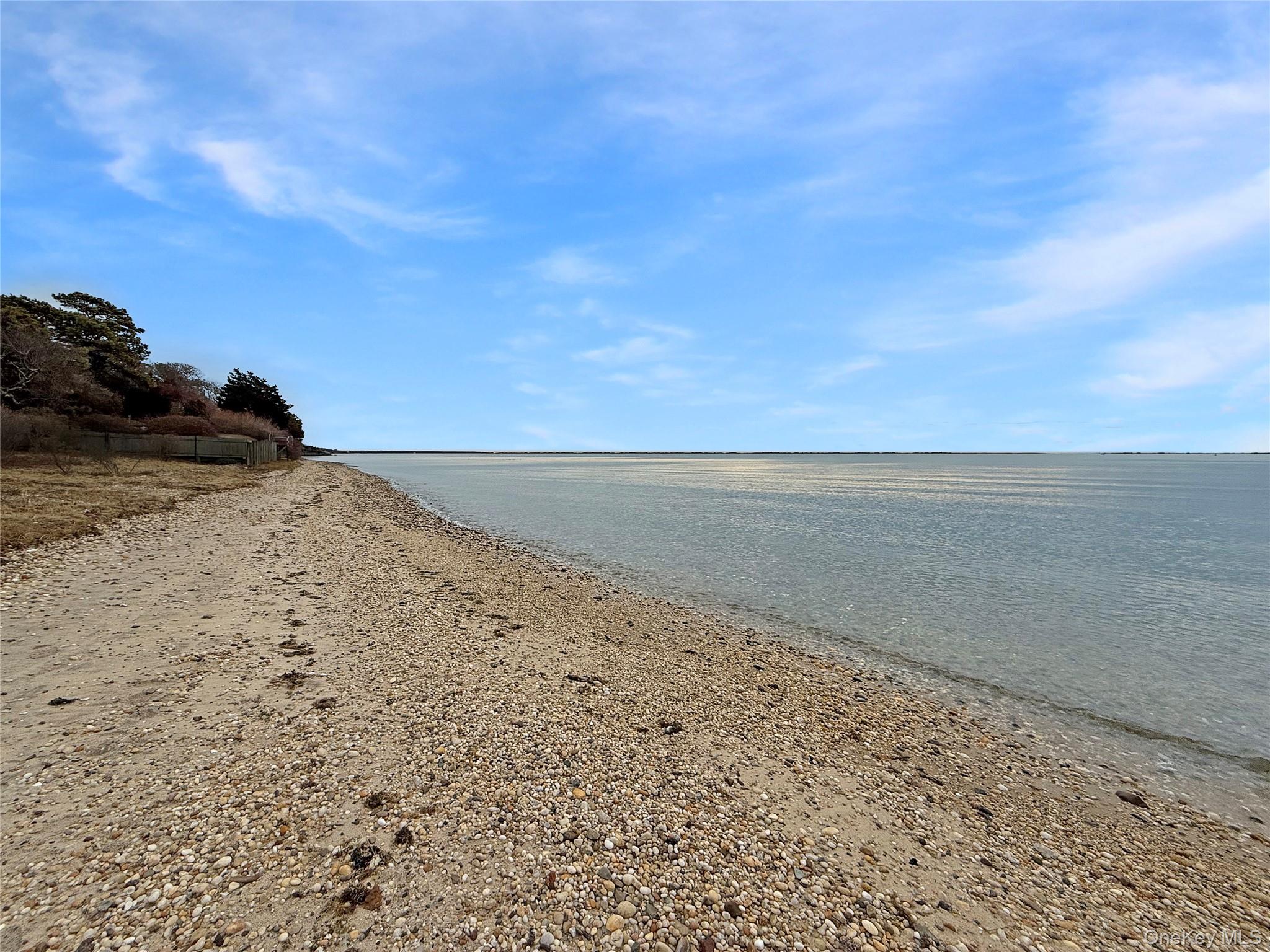 16 Peconic Road
