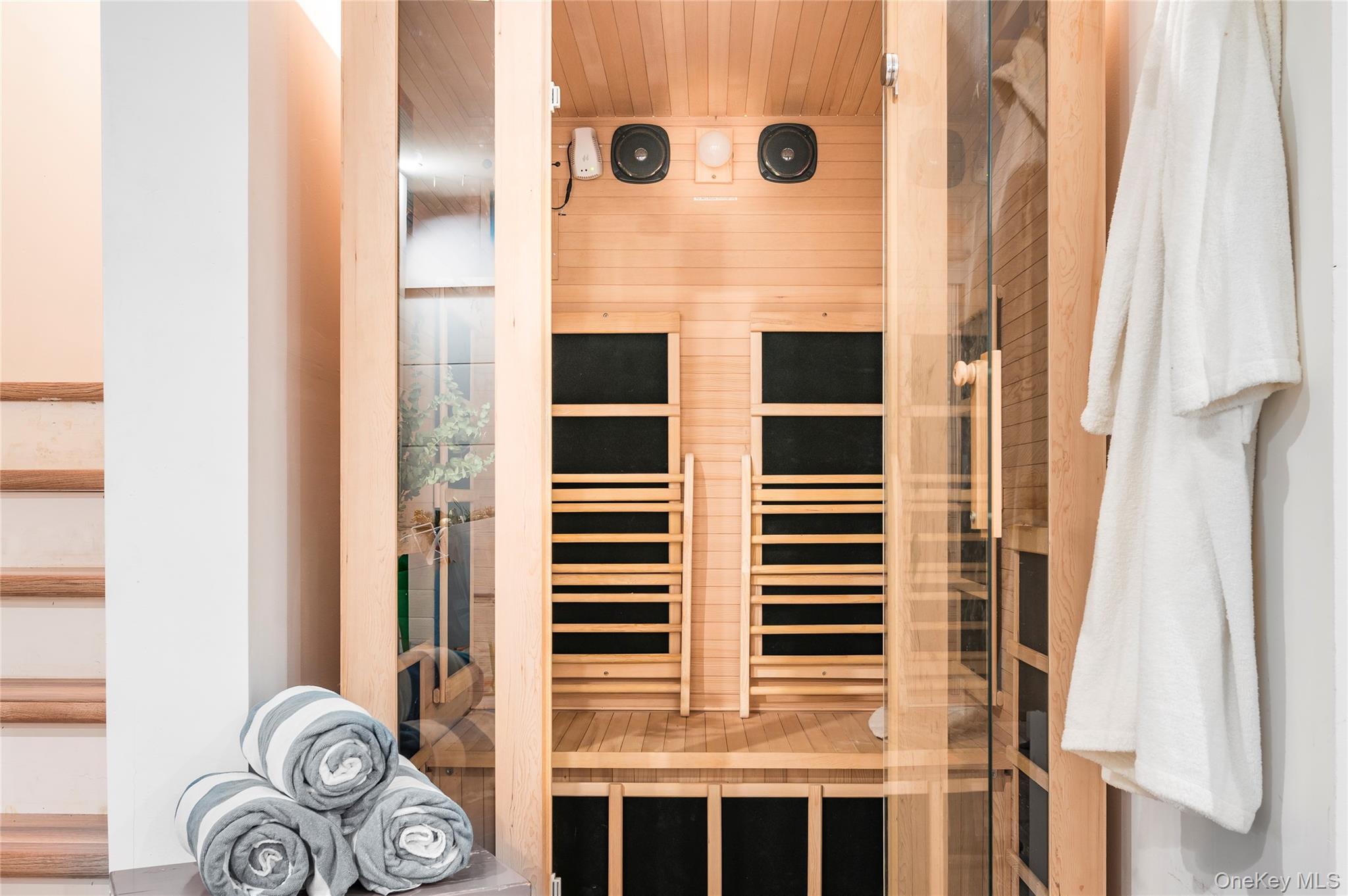 87 Washington Heights Avenue