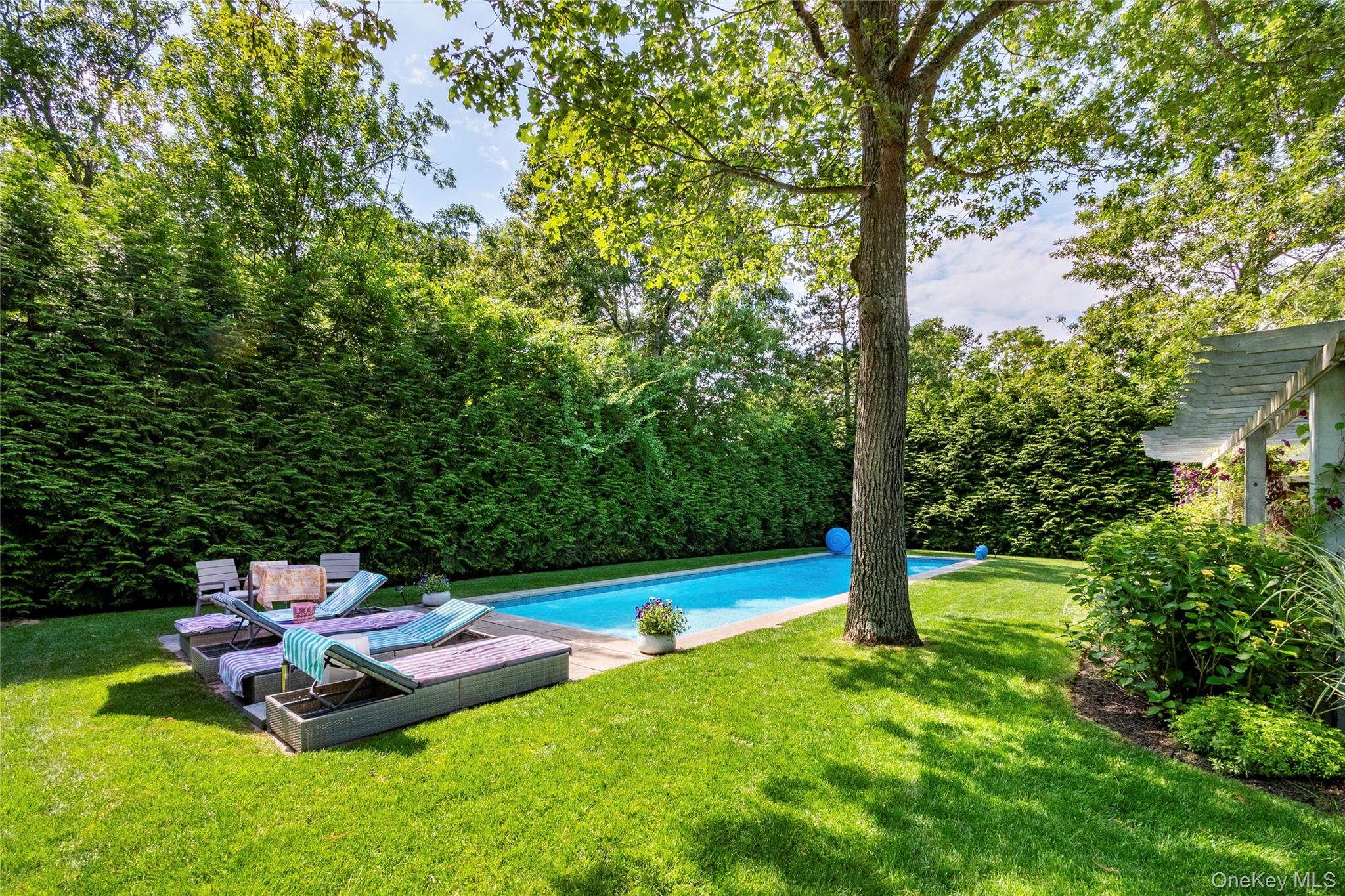 87 Washington Heights Avenue