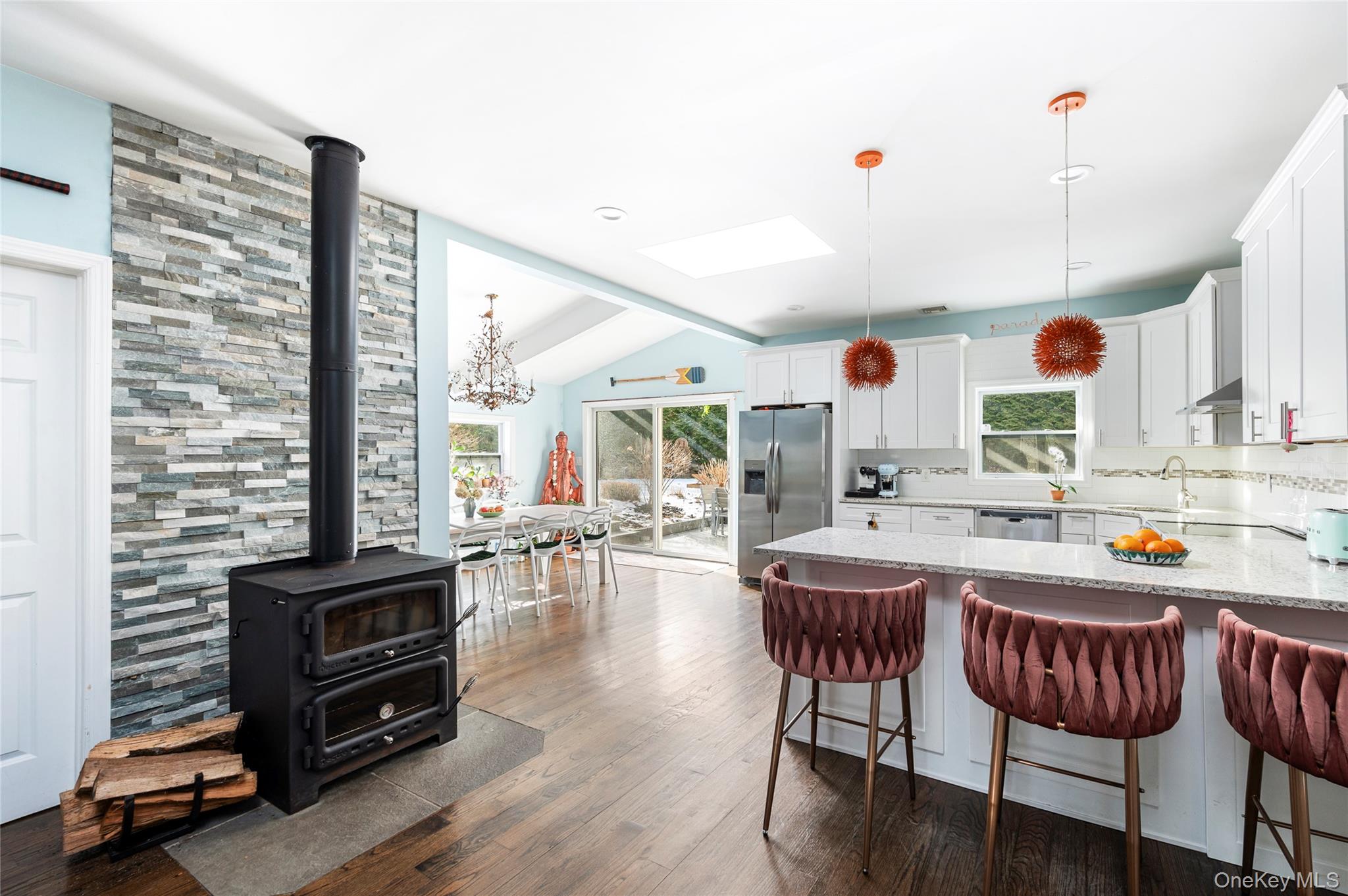 87 Washington Heights Avenue