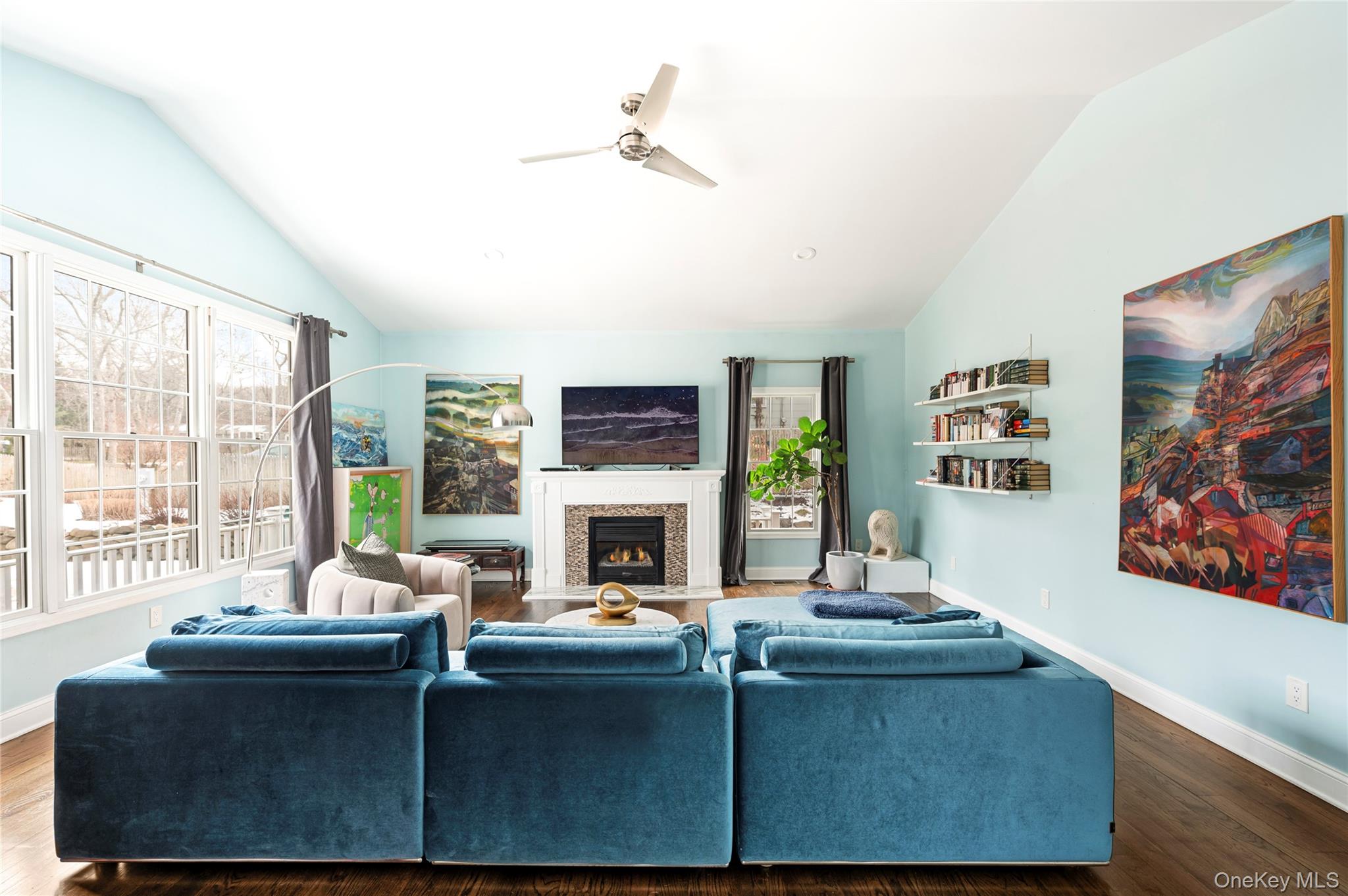 87 Washington Heights Avenue