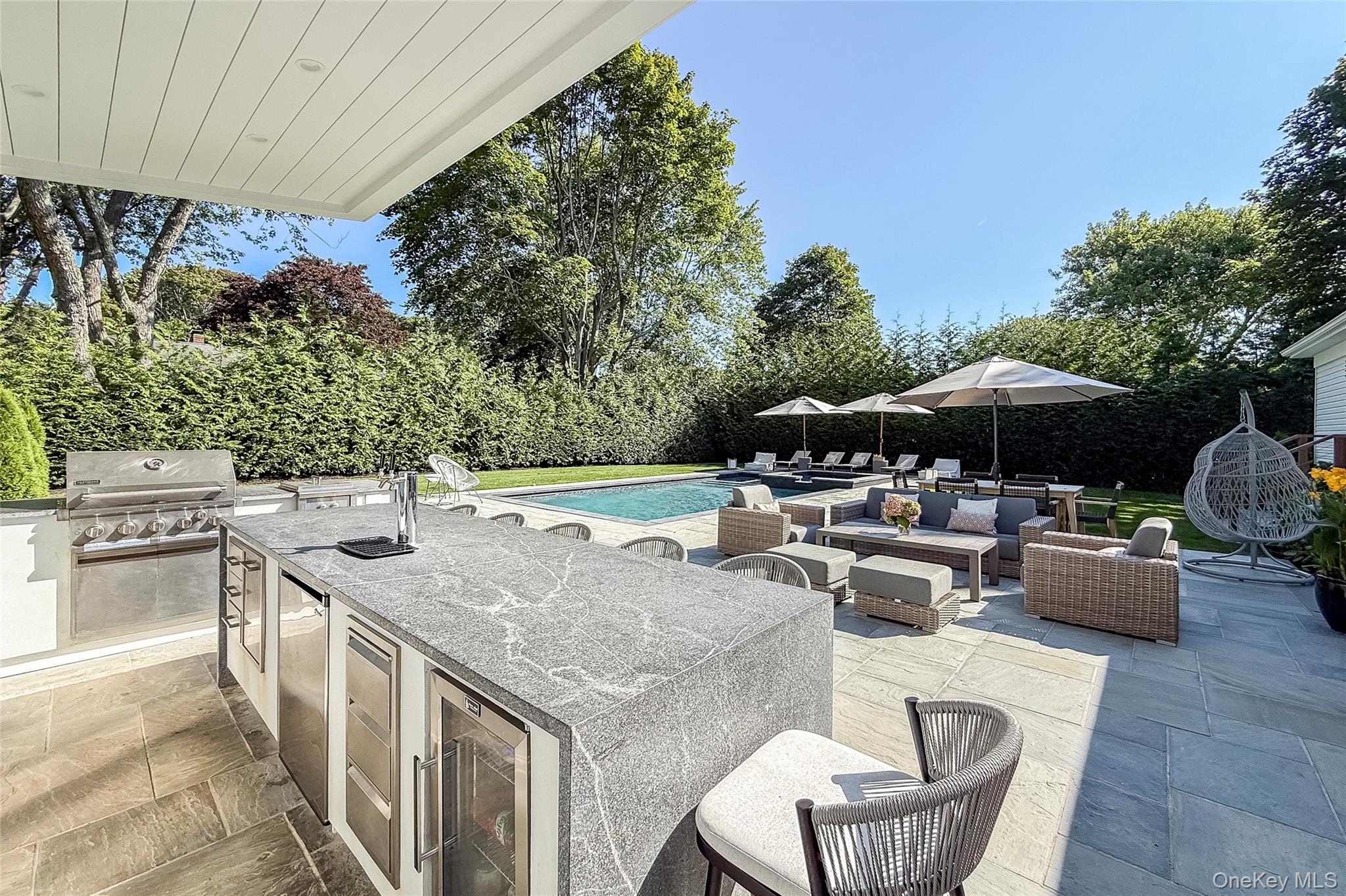 121 Ponquogue Avenue