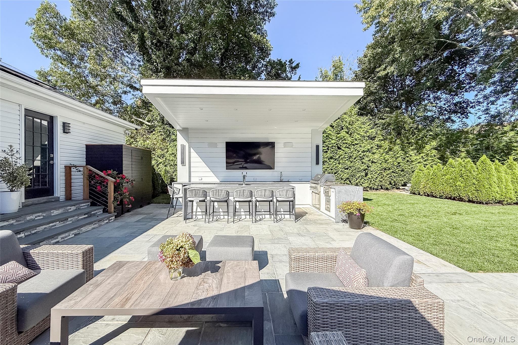 121 Ponquogue Avenue