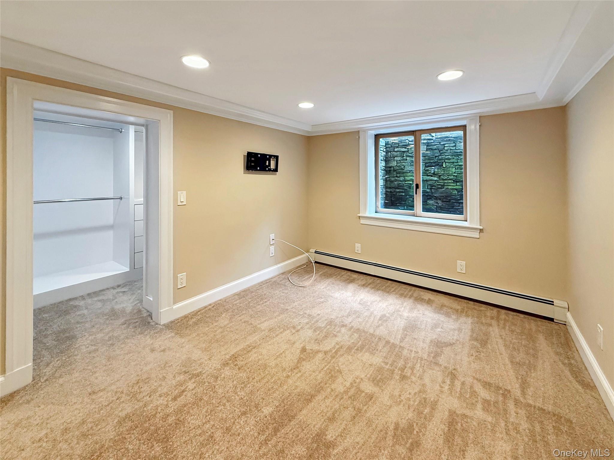 5 Maryland Boulevard