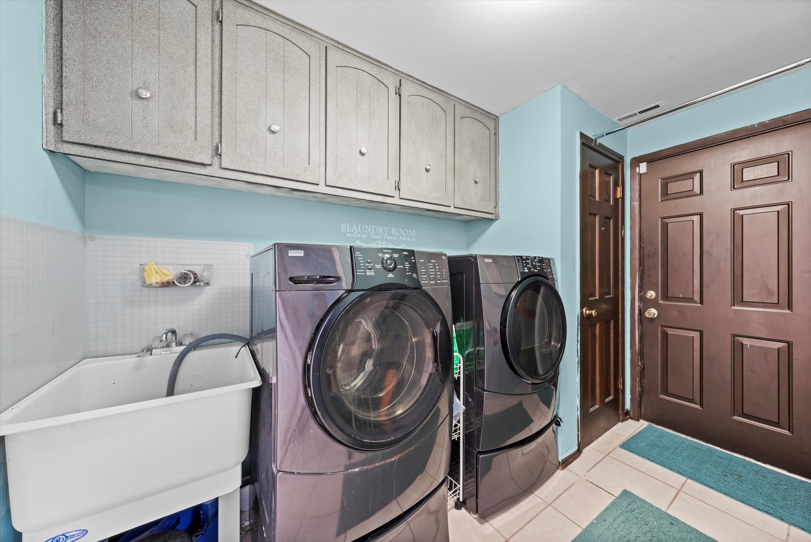 3471 HUNTINGTON Terrace