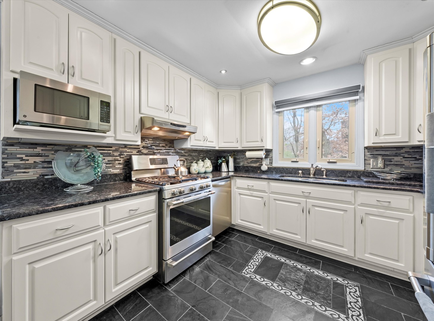 3471 HUNTINGTON Terrace