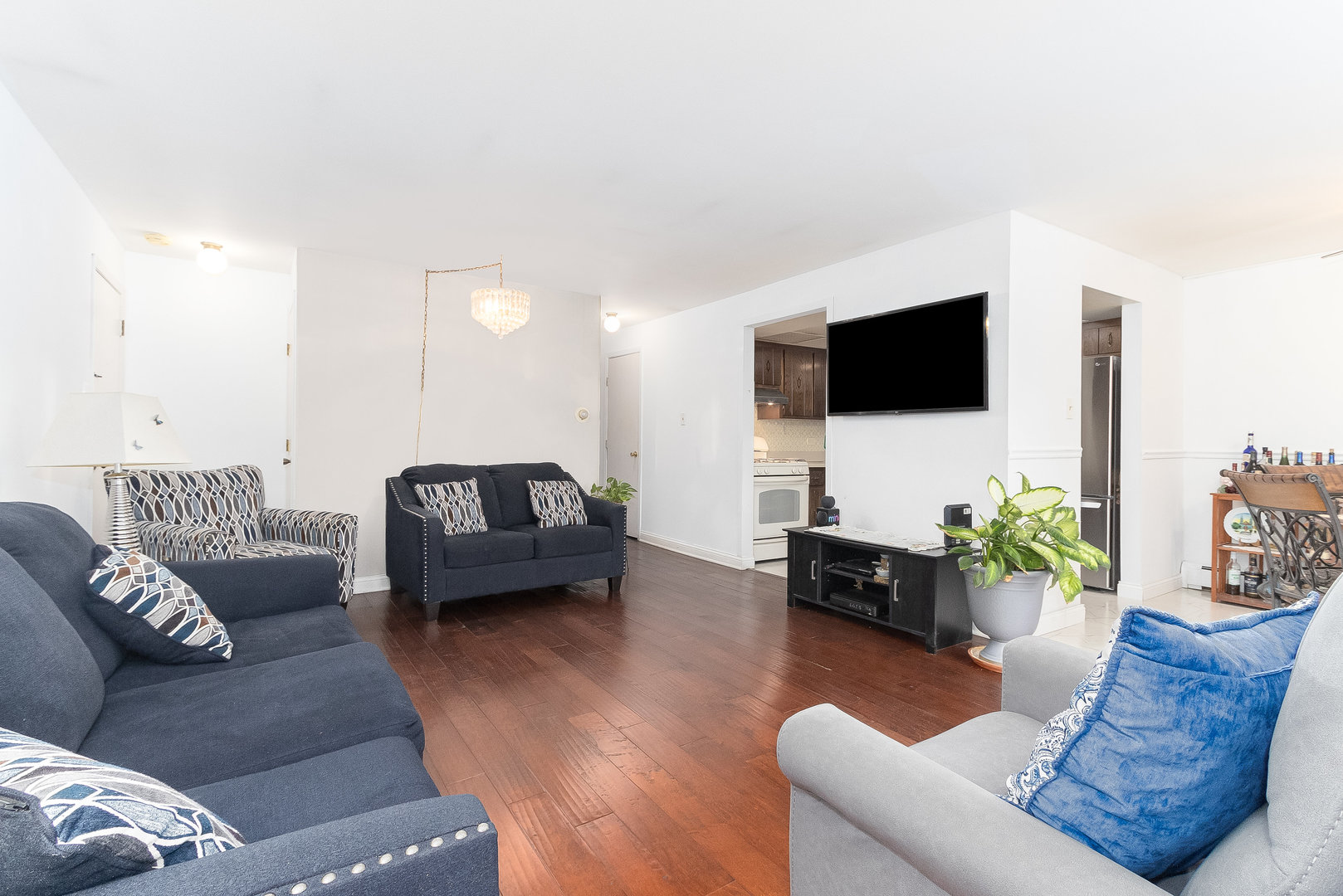 7104 98th Street Unit: 302