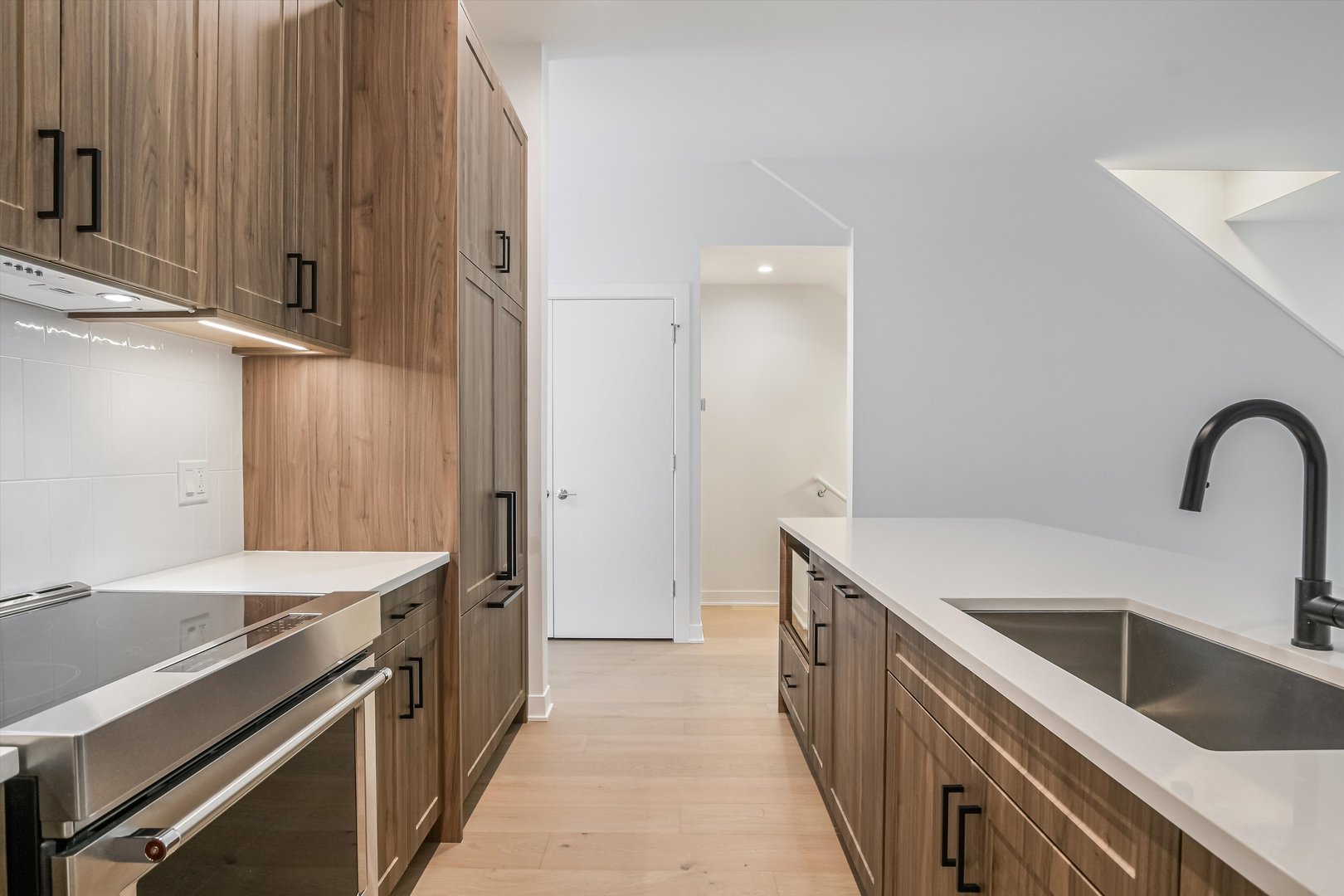 1333 E Madison Park