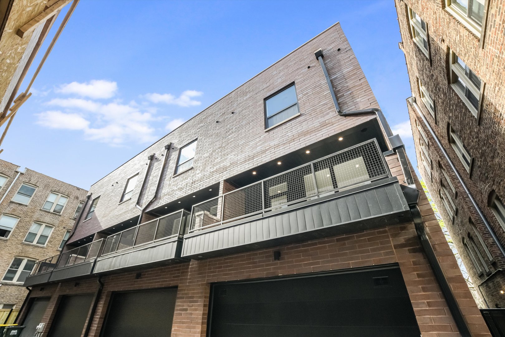 1333 E Madison Park