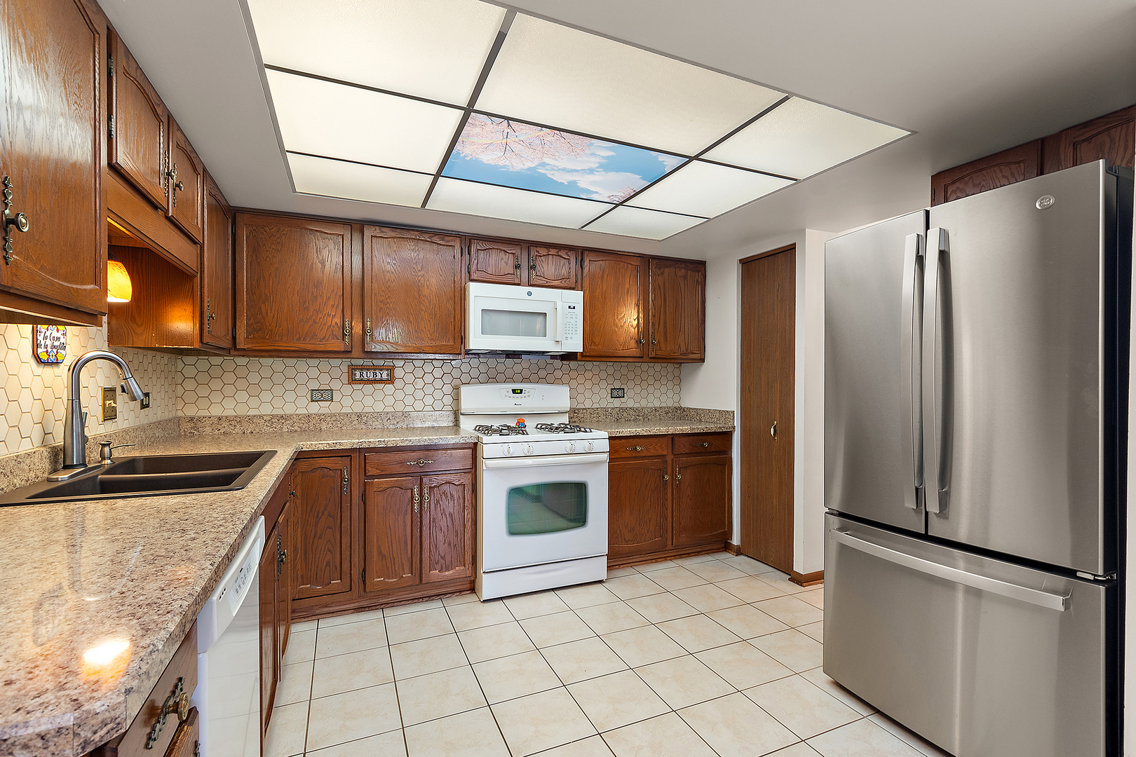 4025 W 93rd Place Unit: 1E