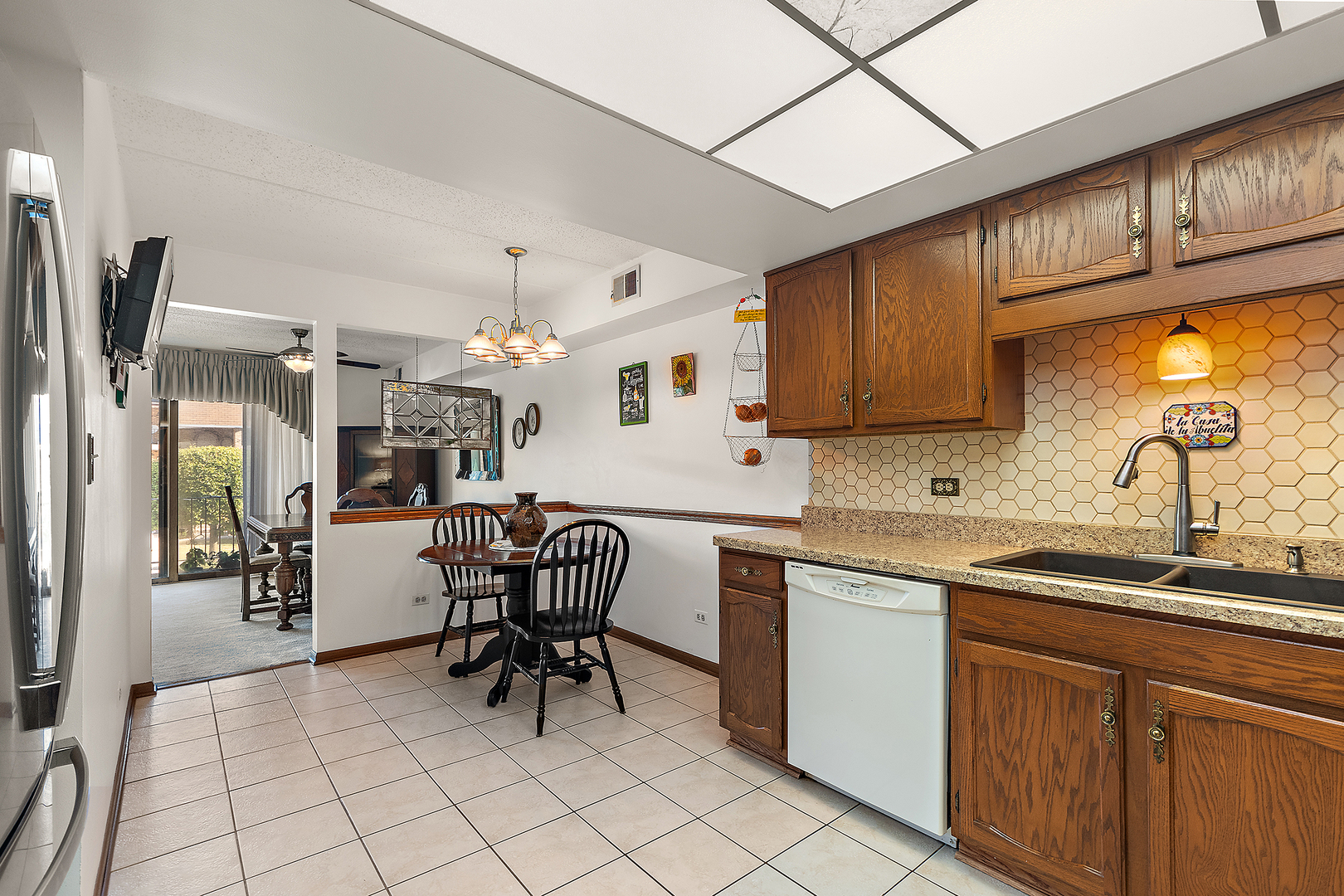 4025 W 93rd Place Unit: 1E