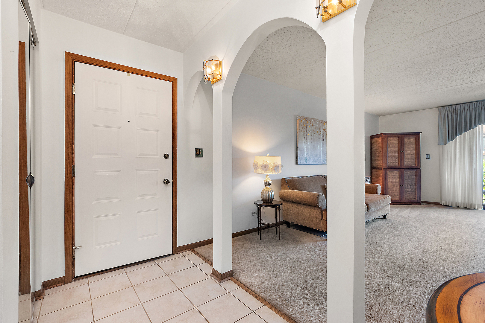 4025 W 93rd Place Unit: 1E