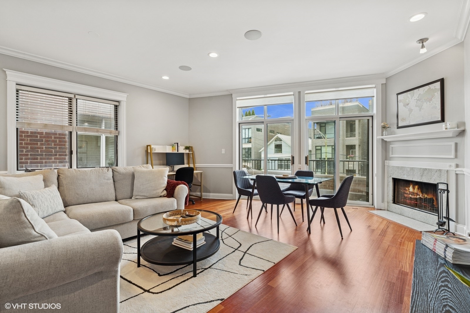 2438 N Clybourn Avenue Unit: 2