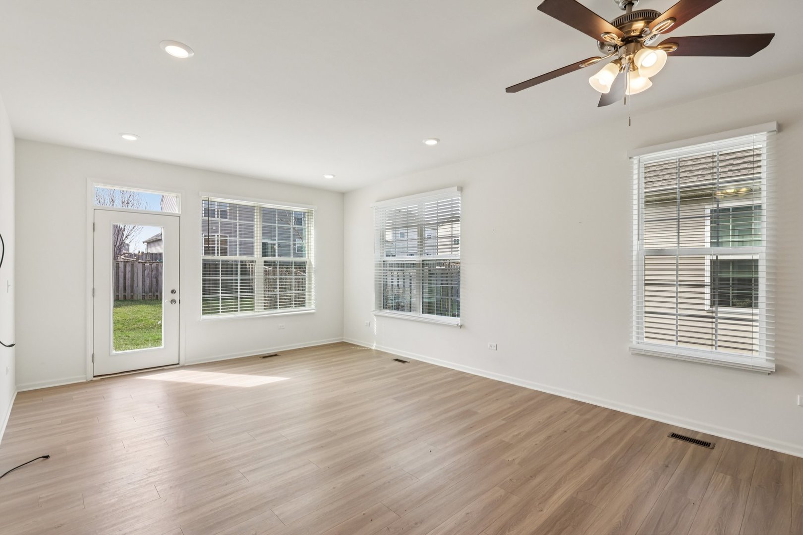 8122 Arlington Lane