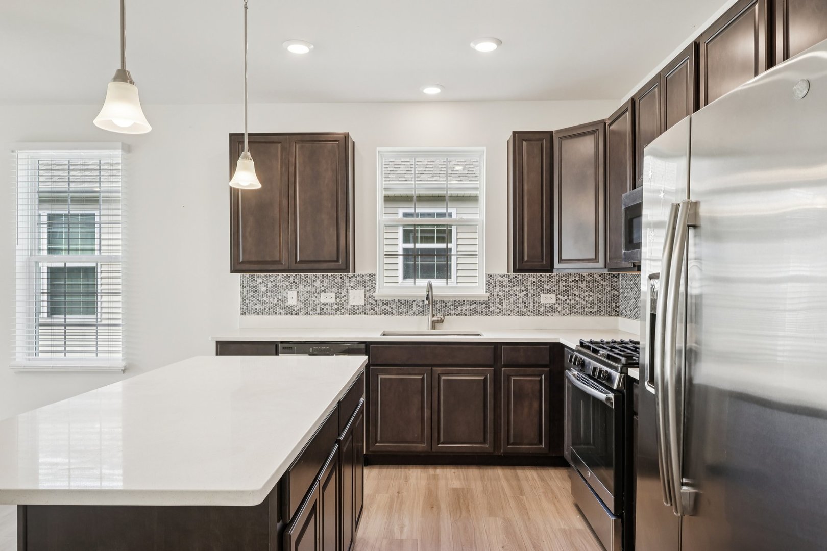 8122 Arlington Lane