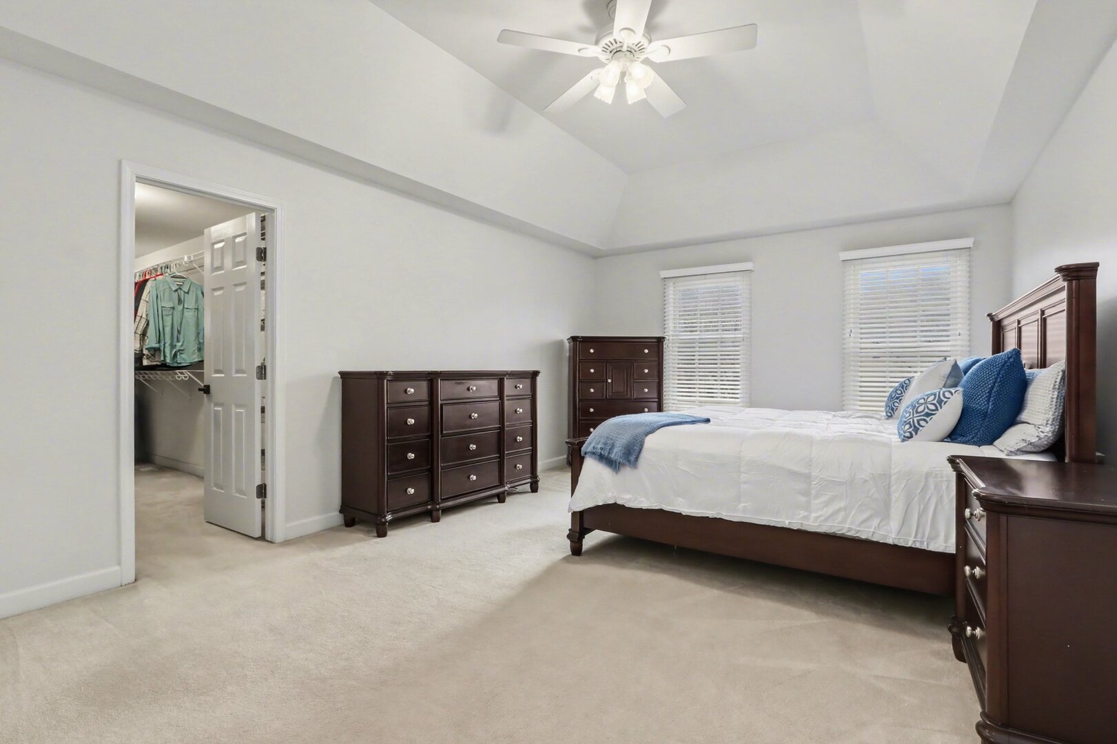 15232 Ingersoll Street