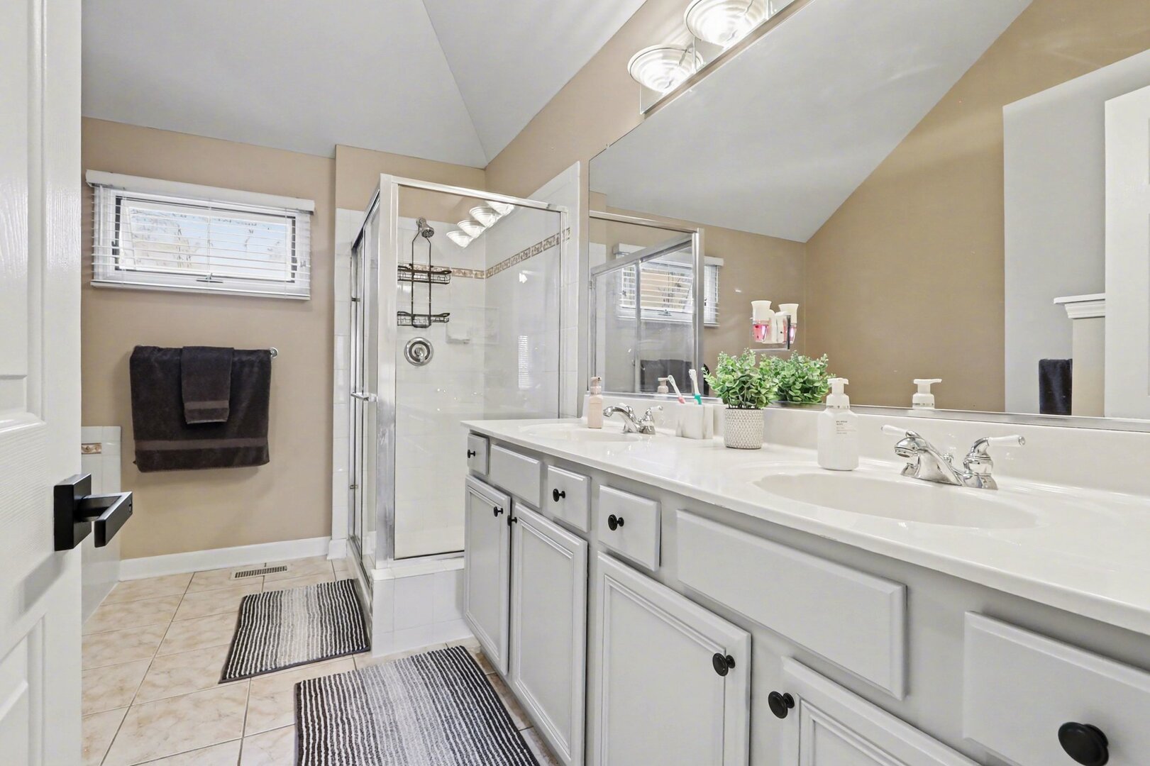 15232 Ingersoll Street