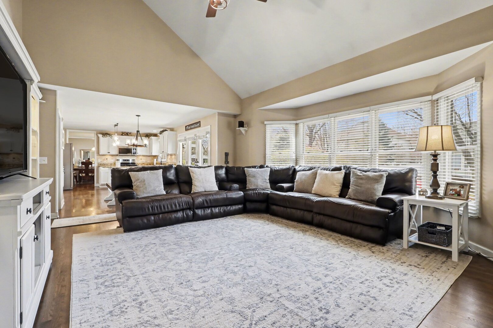 15232 Ingersoll Street