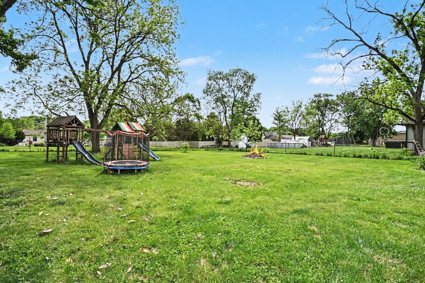8901 Elm Avenue