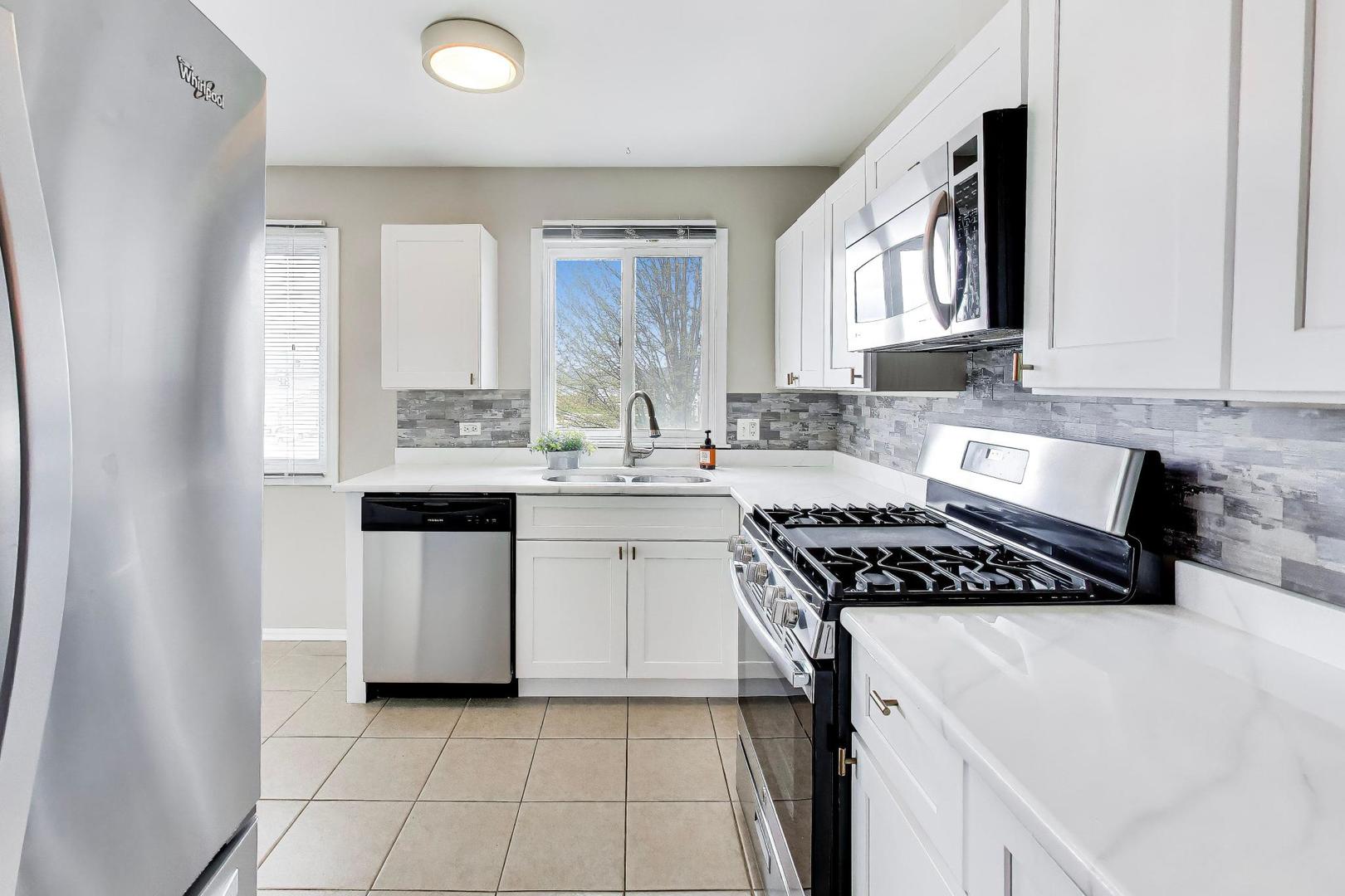 7230 S Adams Street Unit: D