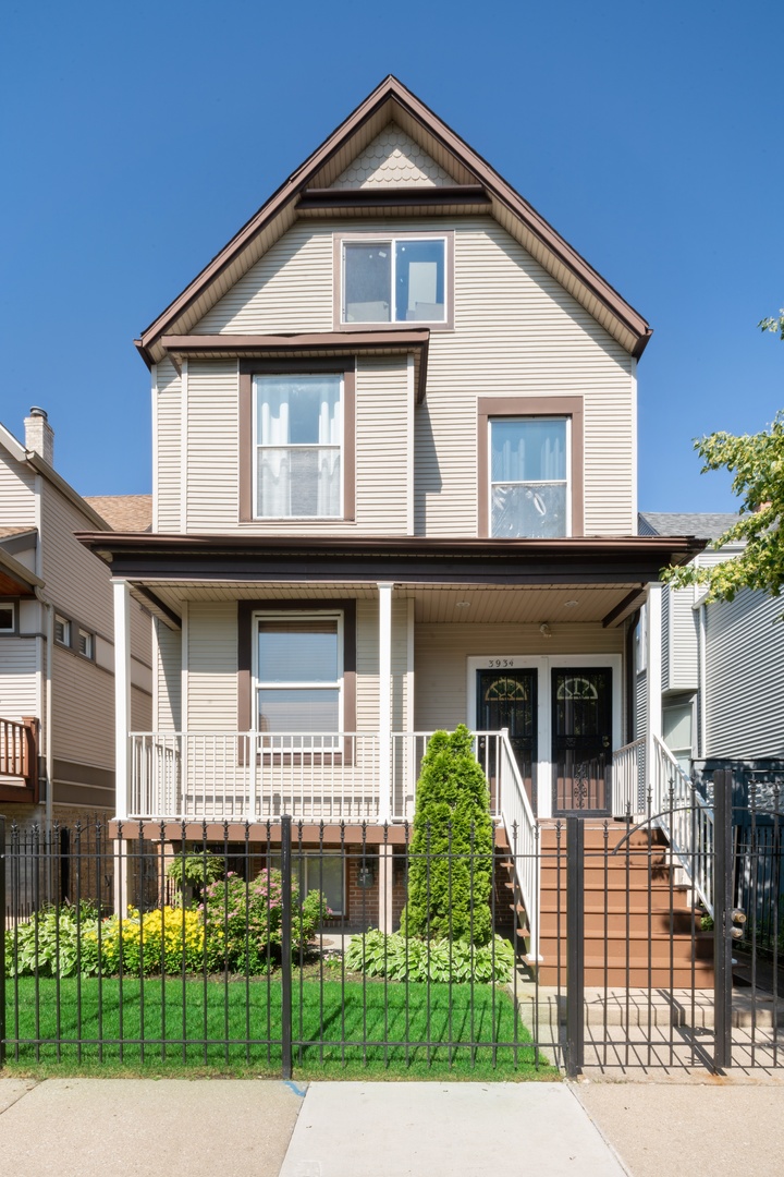 3934 N FRANCISCO Avenue Unit: 1