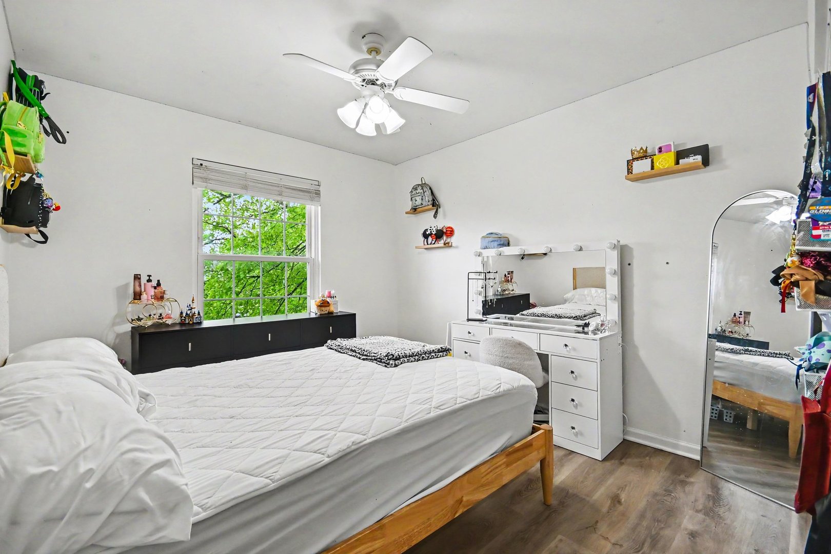 7221 Applegate Court