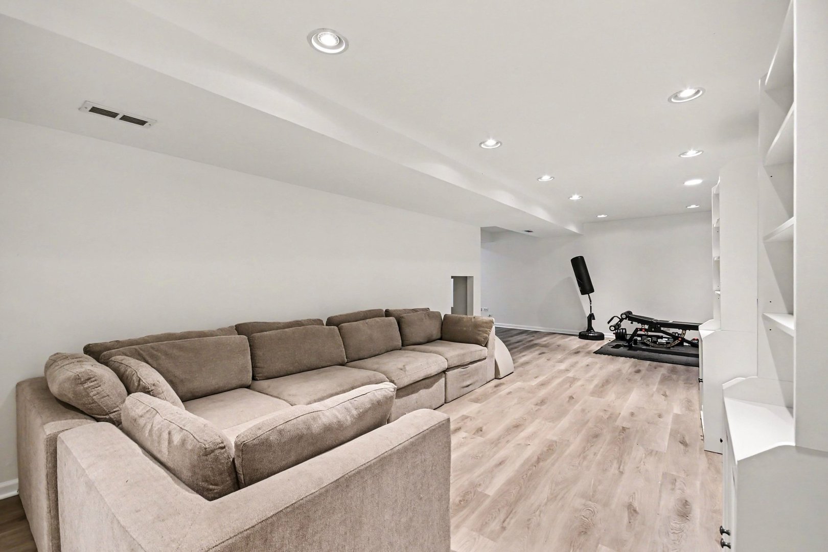 7221 Applegate Court