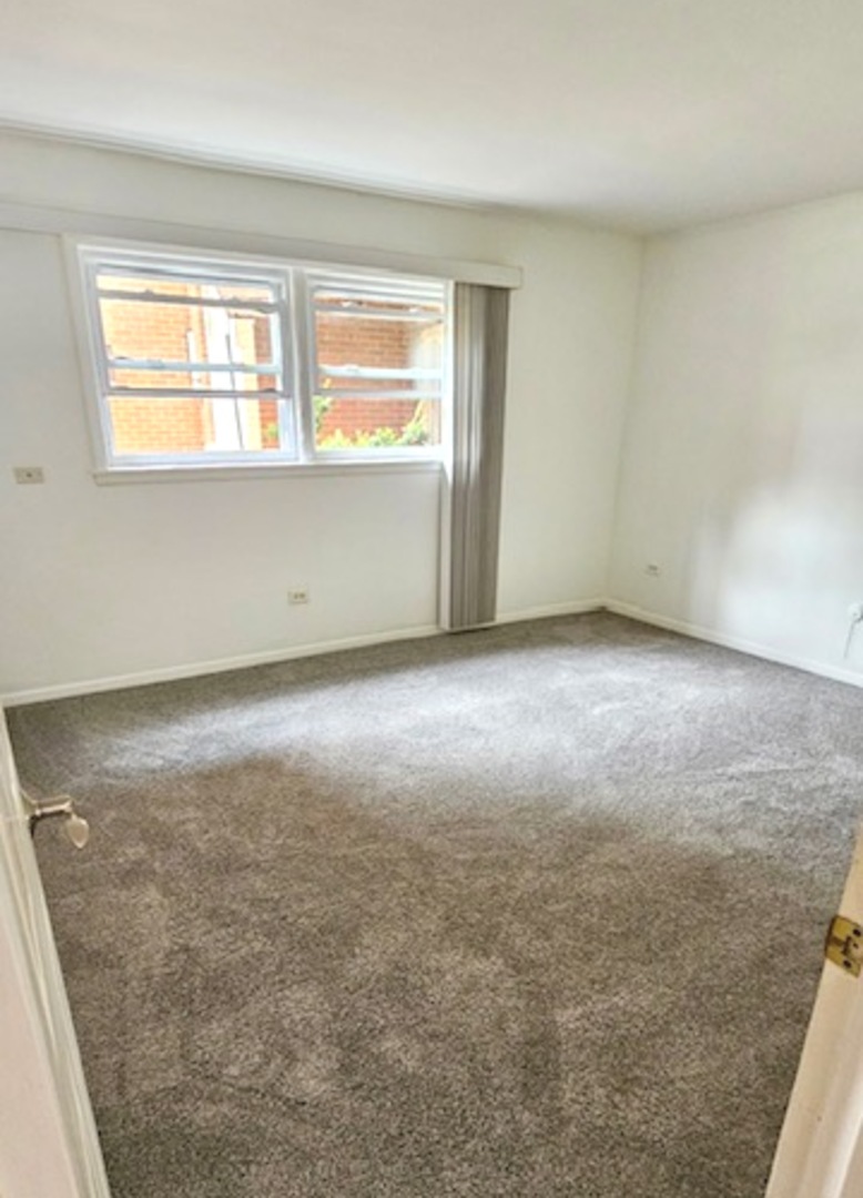 10749 S Harlem Avenue Unit: 1C