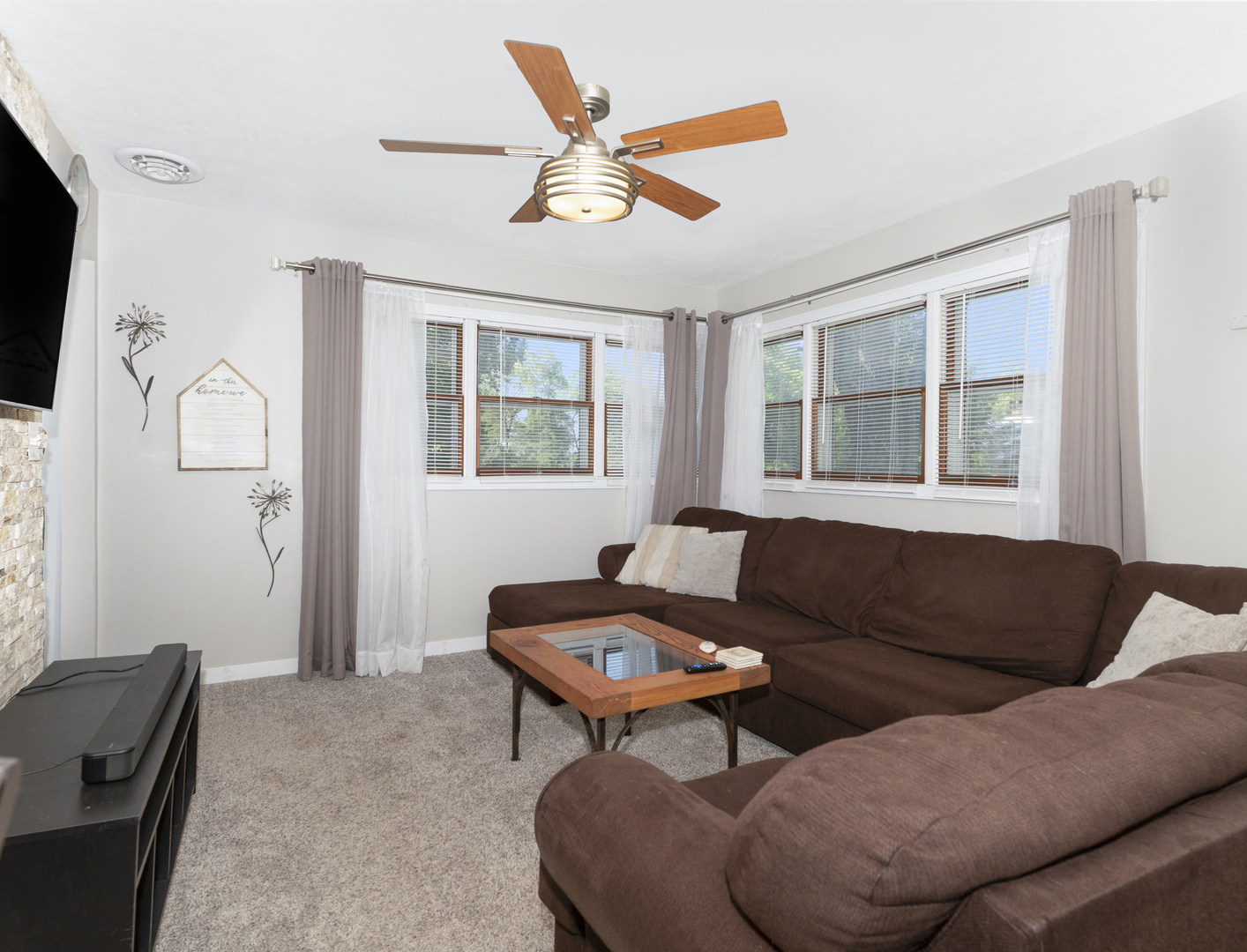 101 E White Street