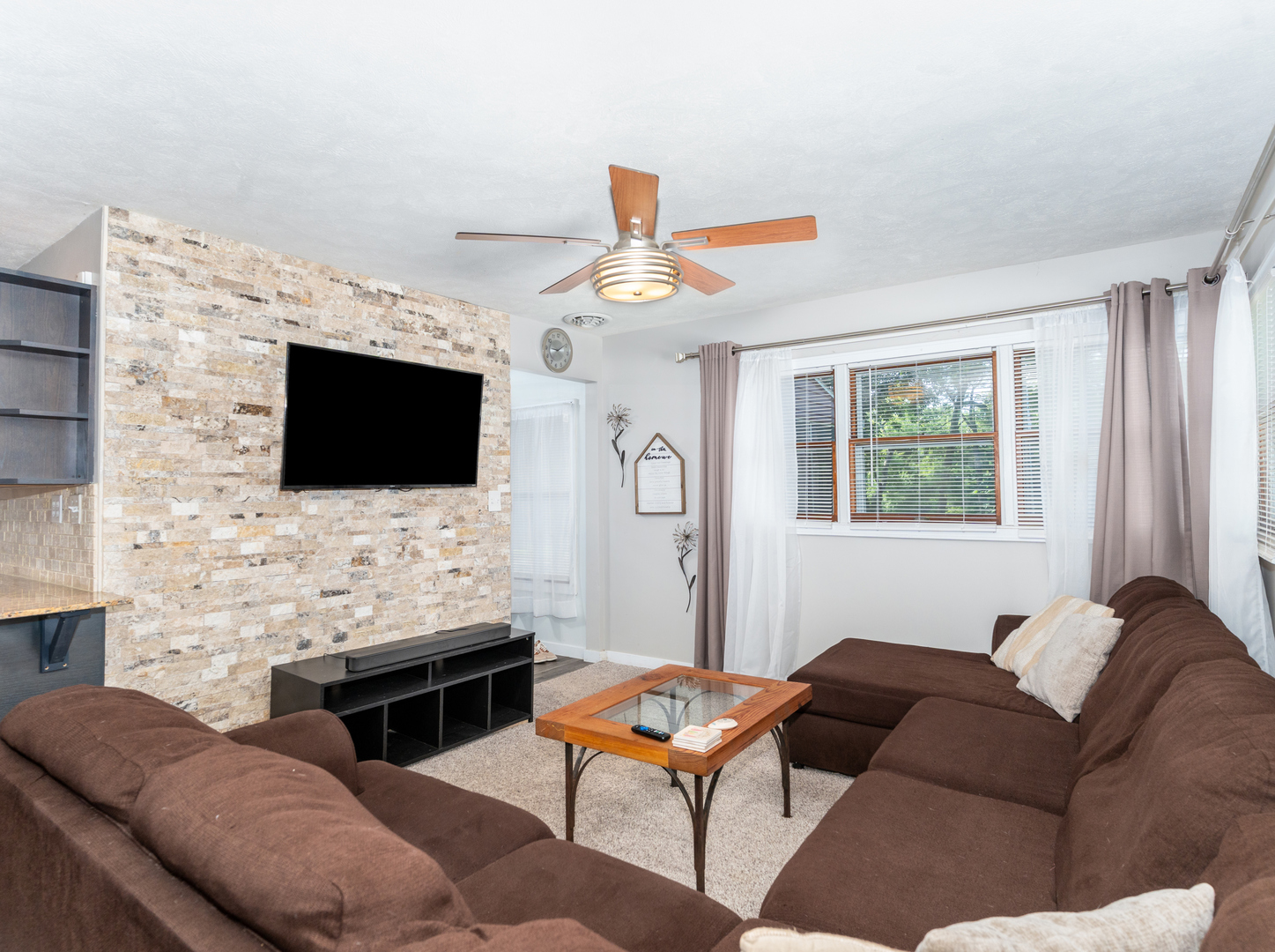 101 E White Street