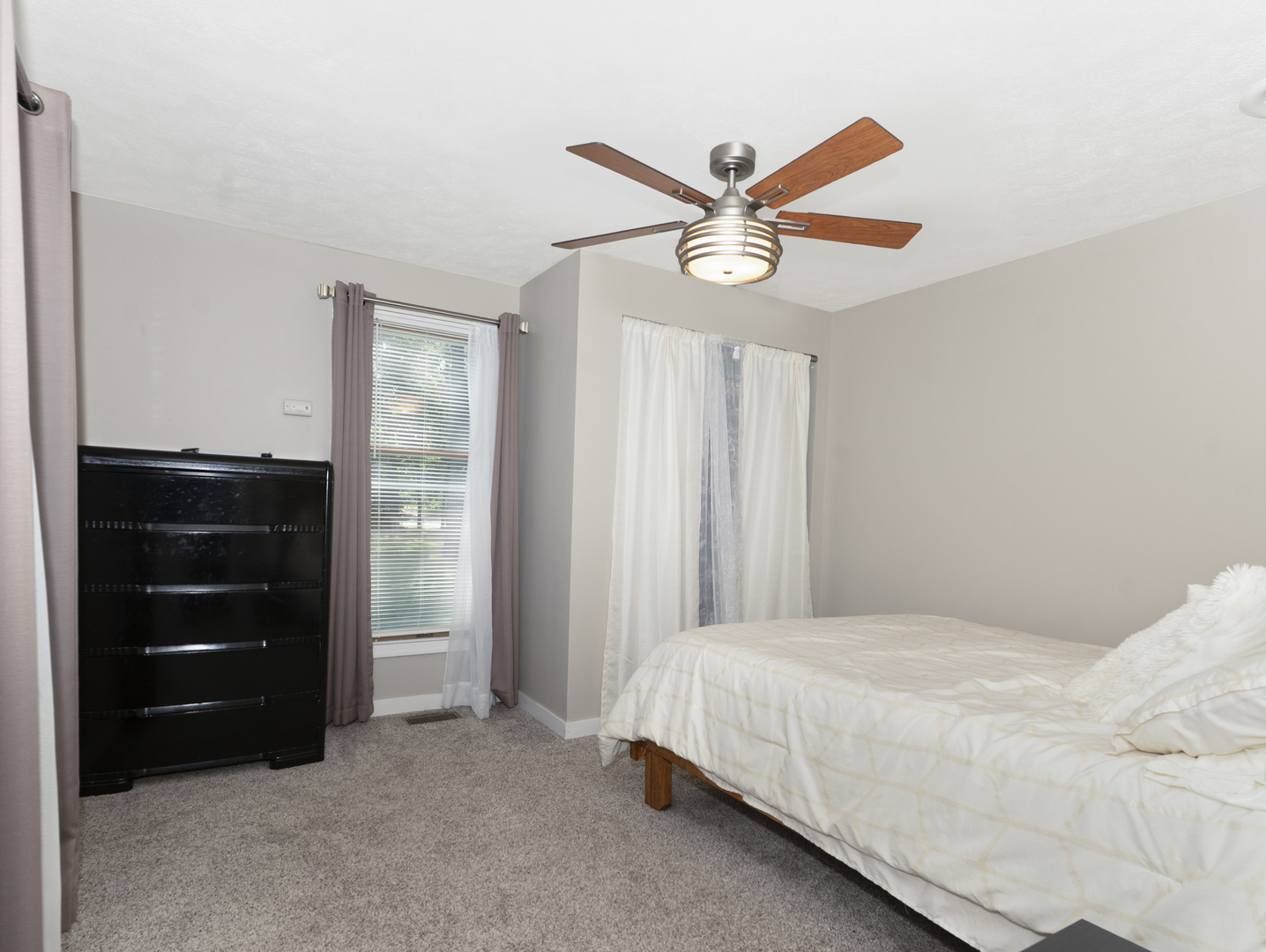 101 E White Street
