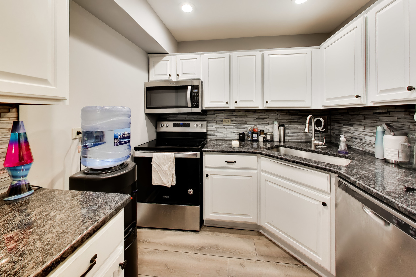 6700 S Brainard Avenue Unit: 101