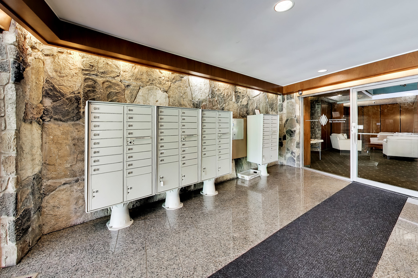 6700 S Brainard Avenue Unit: 101
