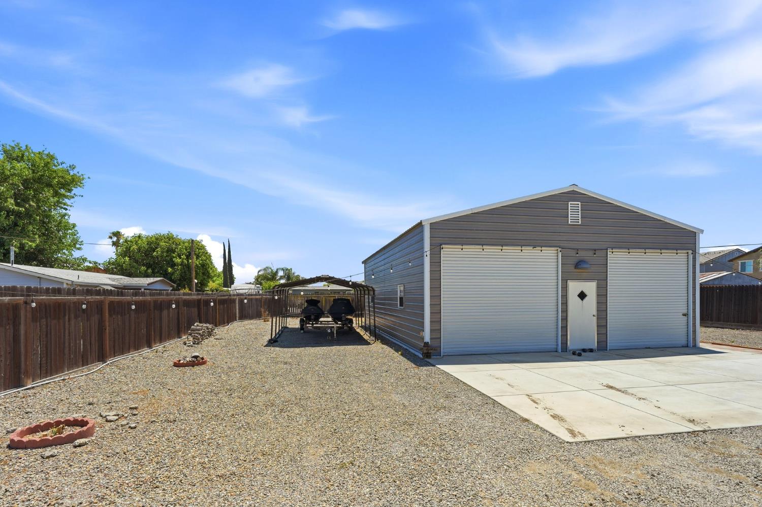 2734 W Byron Road