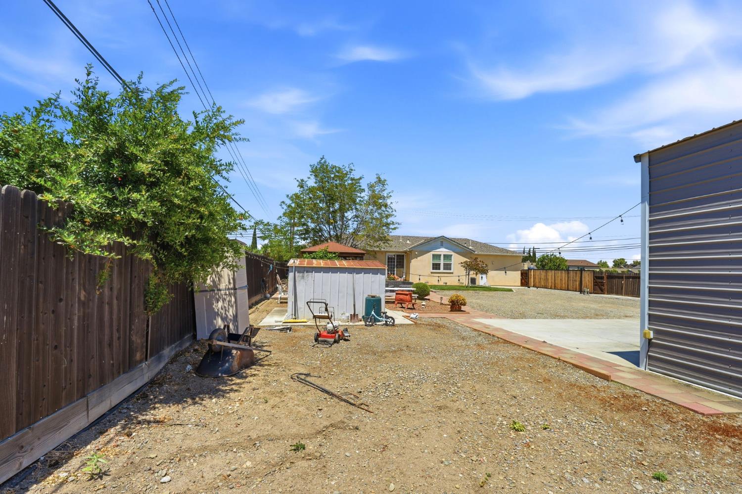 2734 W Byron Road