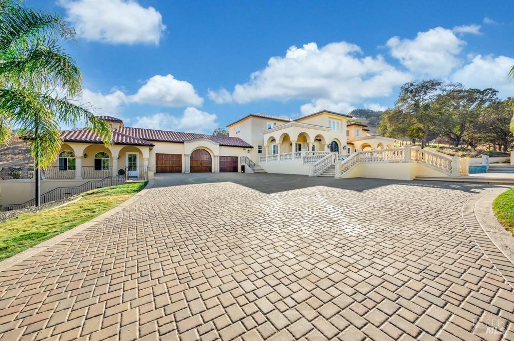 3424 Hidden Valley Lane