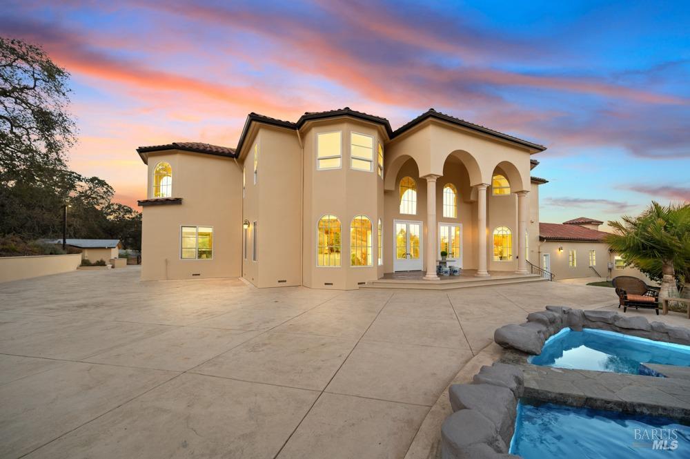 3424 Hidden Valley Lane