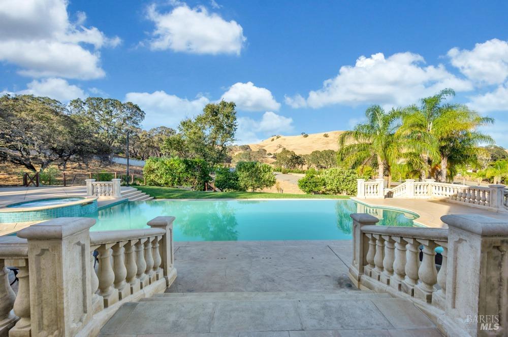 3424 Hidden Valley Lane