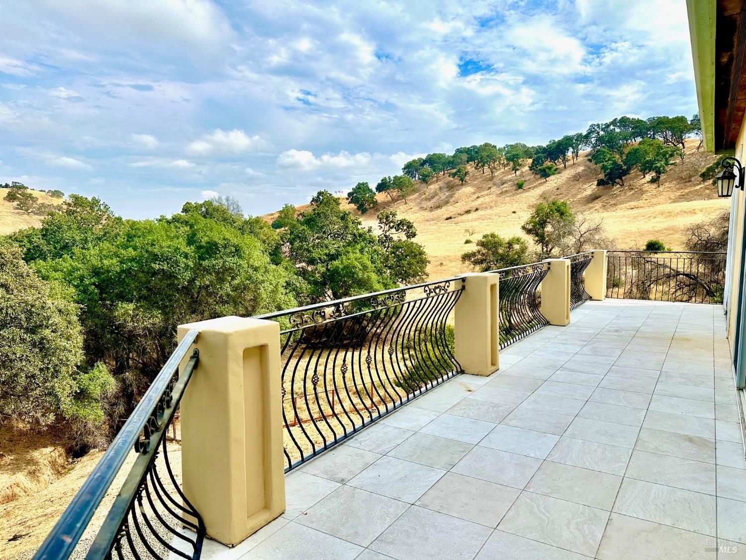 3424 Hidden Valley Lane