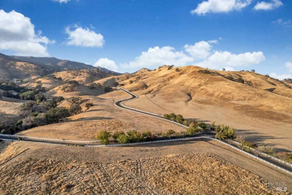 3424 Hidden Valley Lane