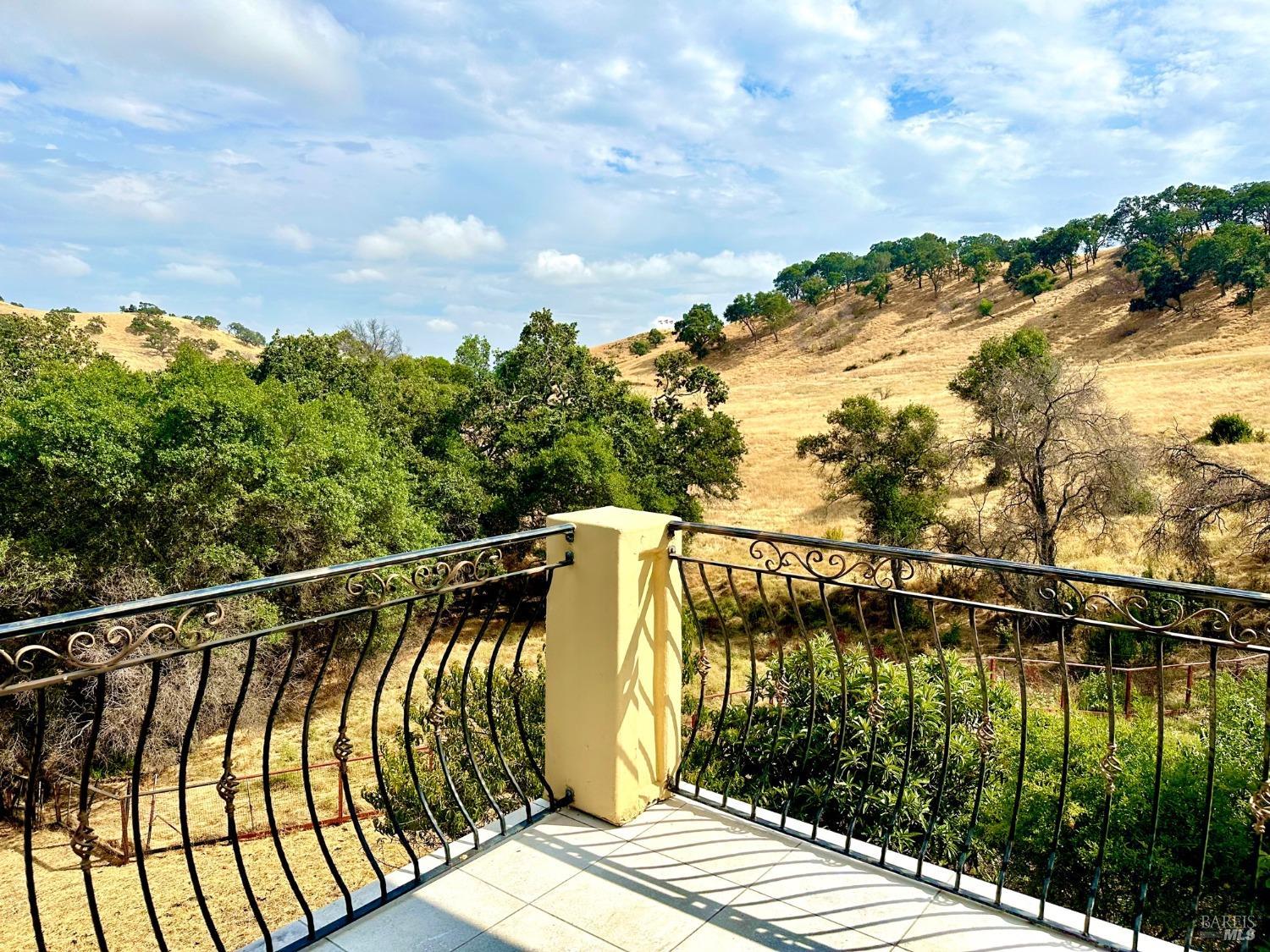 3424 Hidden Valley Lane