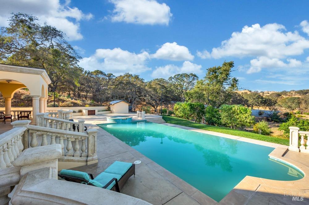 3424 Hidden Valley Lane