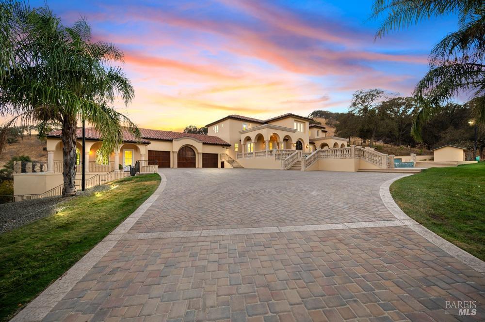 3424 Hidden Valley Lane