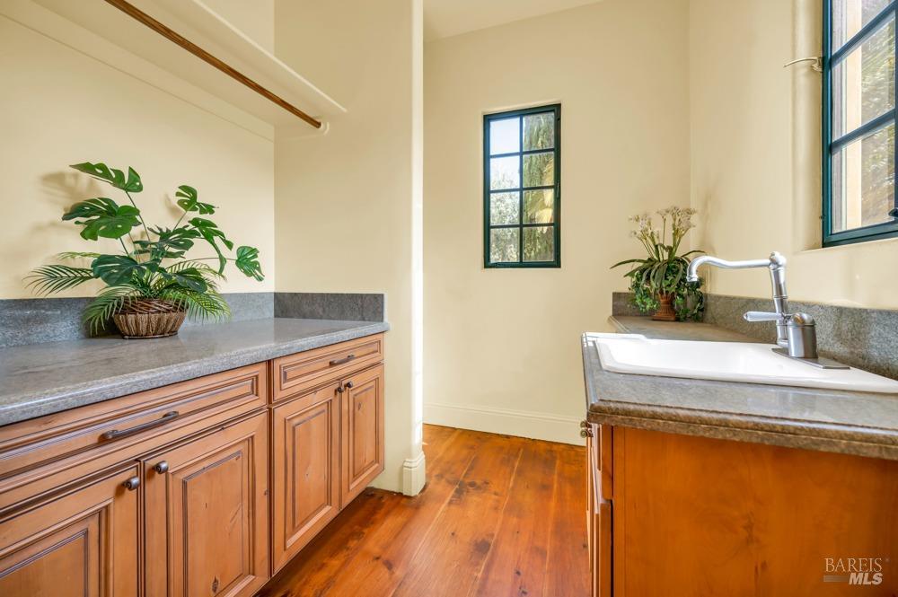 3467 Blue Mountain Drive